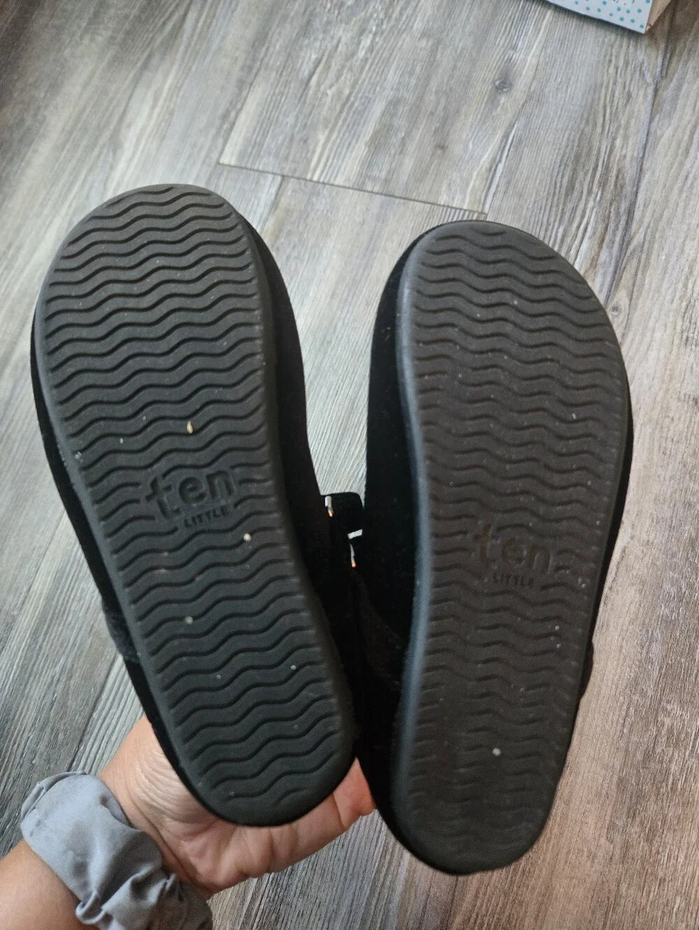 Ten Little Ballet Flats Size 10